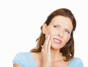 Как избавиться от повышенной чувствительности зубов