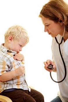 Ребенок боится врача