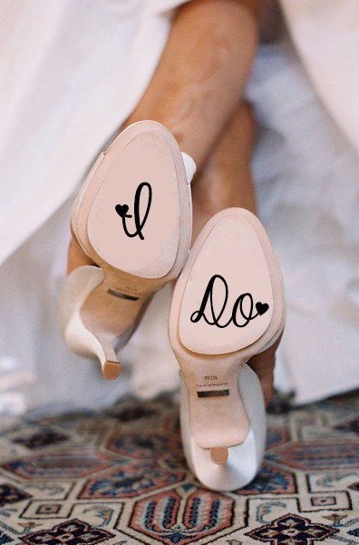 Оригинальная свадебная обувь