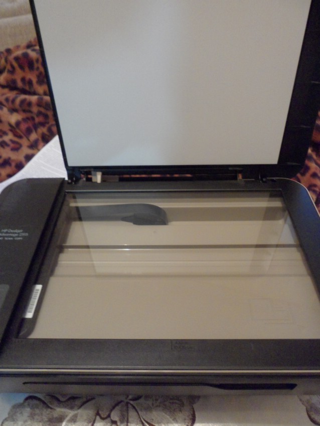 Домашний принтер HP Laser Deskjet 2515 Series