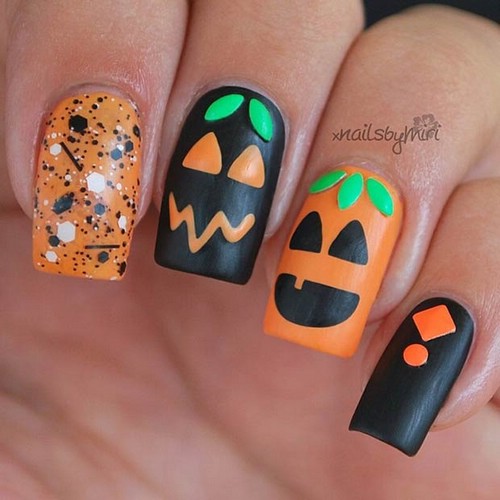 Рисунки на ногтях на Хэллоуин