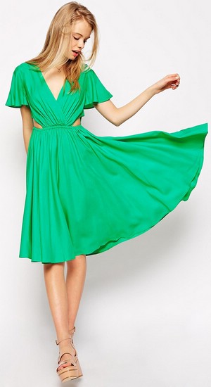Зелёный цвет в одежде